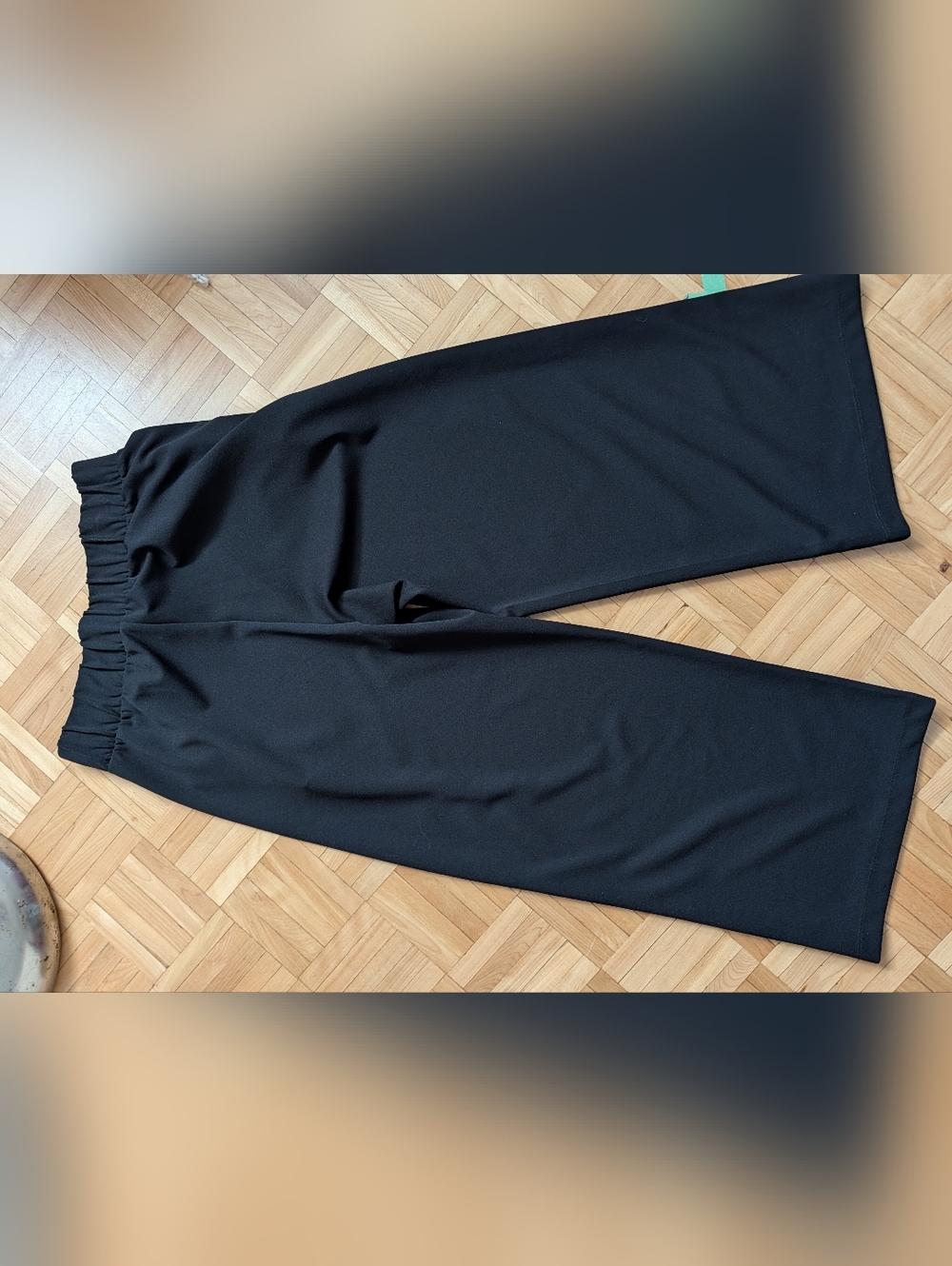 Black Wide Leg Cropped Dress Pants - Picture 3 of 3